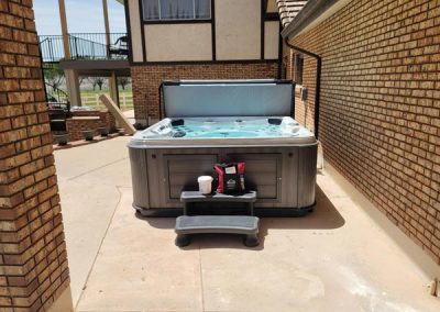 uncovered hot tub arctic spas GRAPHITE GREY cabinet